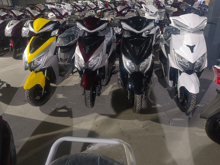 ELECTRIC SCOOTER