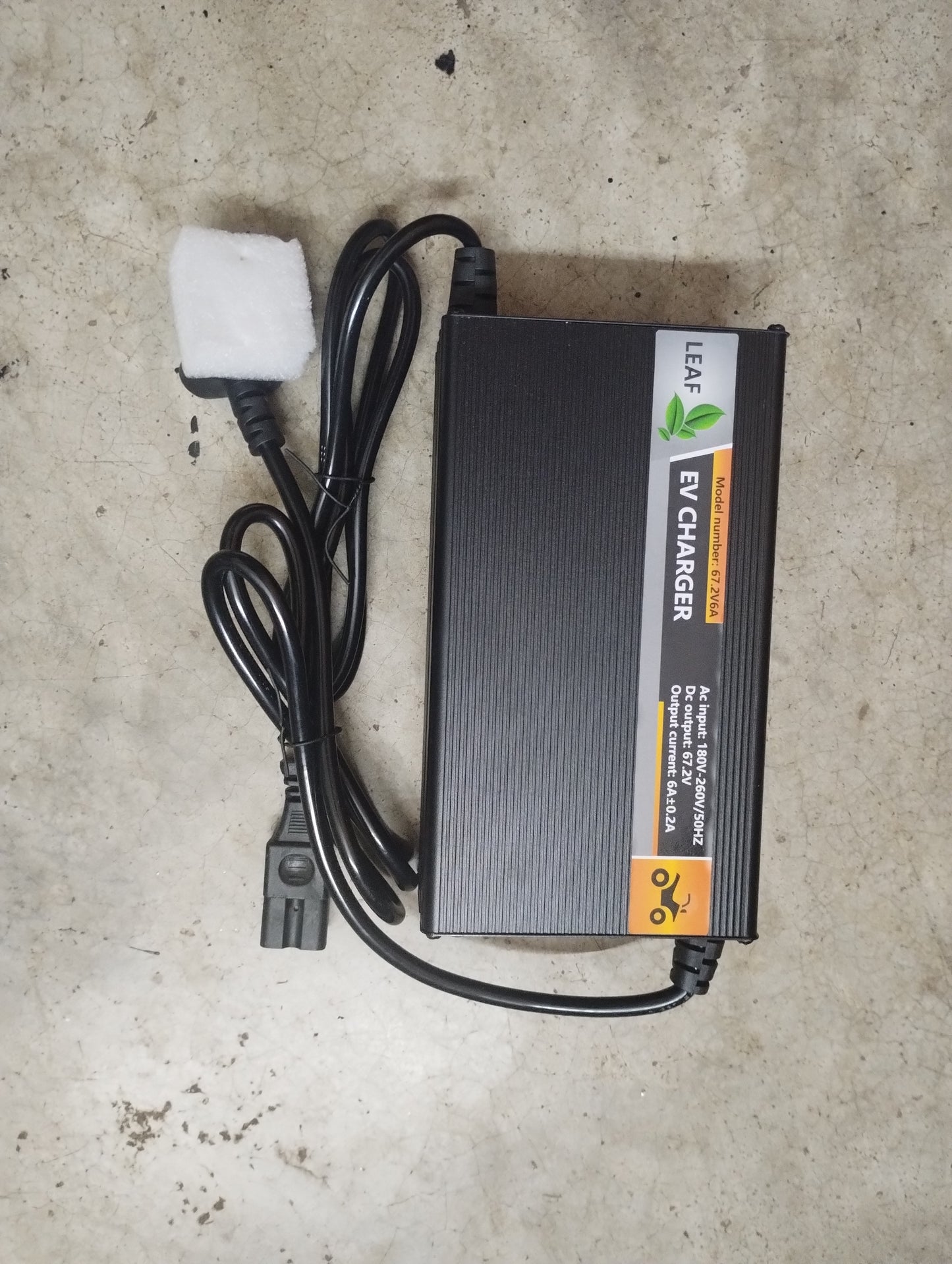 Leaf ebike Lithium Charger 48v 6amp Battery Charger (Output Voltage 54.6V 6 Amp) for (22Ah /24Ah/26Ah/28Ah/30Ah) For Electric Scooters., Pack of 1