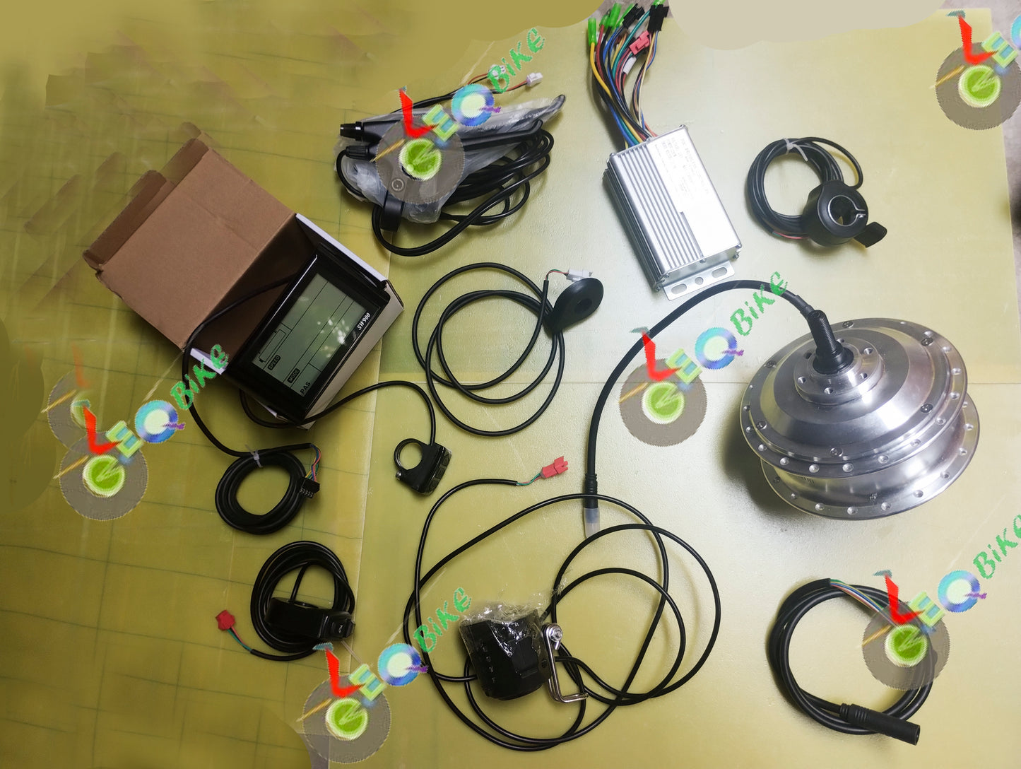 350watts Ebike Motor Digital Display Electric Cycle Brushless